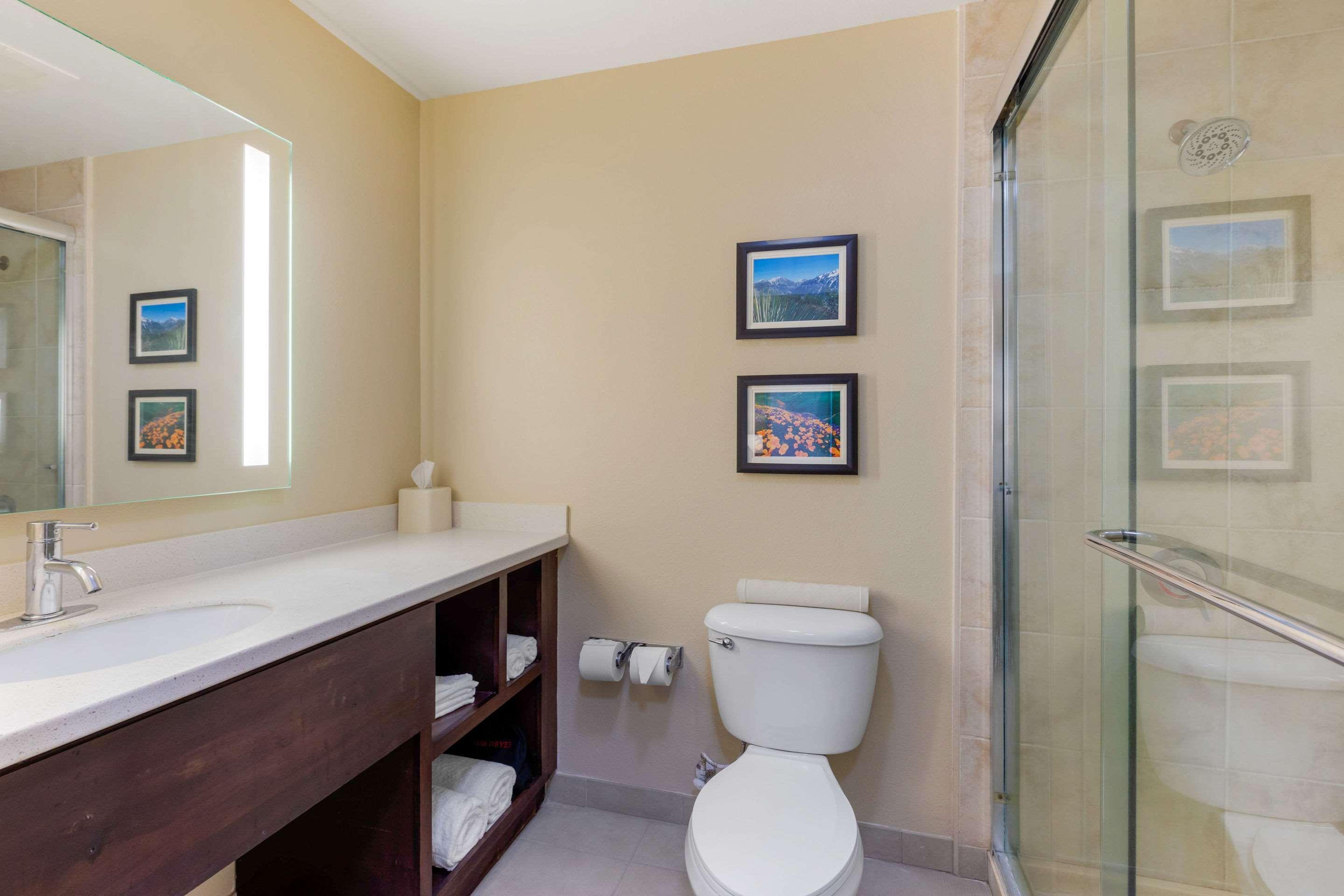 Comfort Inn & Suites Near Ontario Airport Exteriör bild