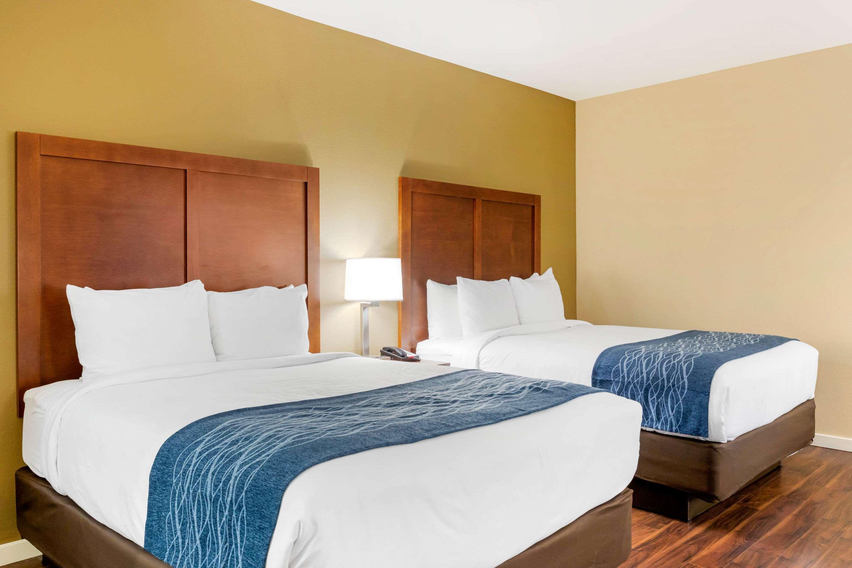 Comfort Inn & Suites Near Ontario Airport Exteriör bild